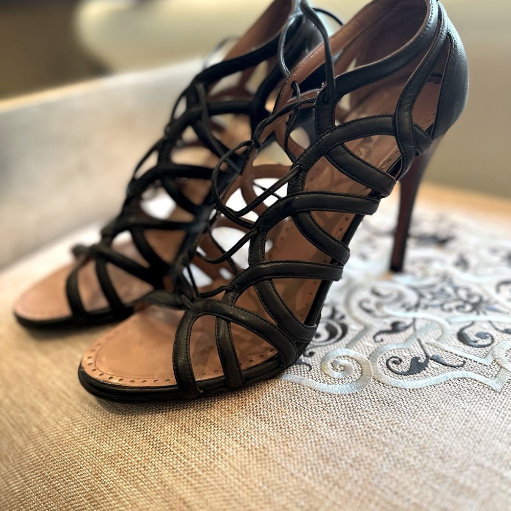 Alaia goddess heels